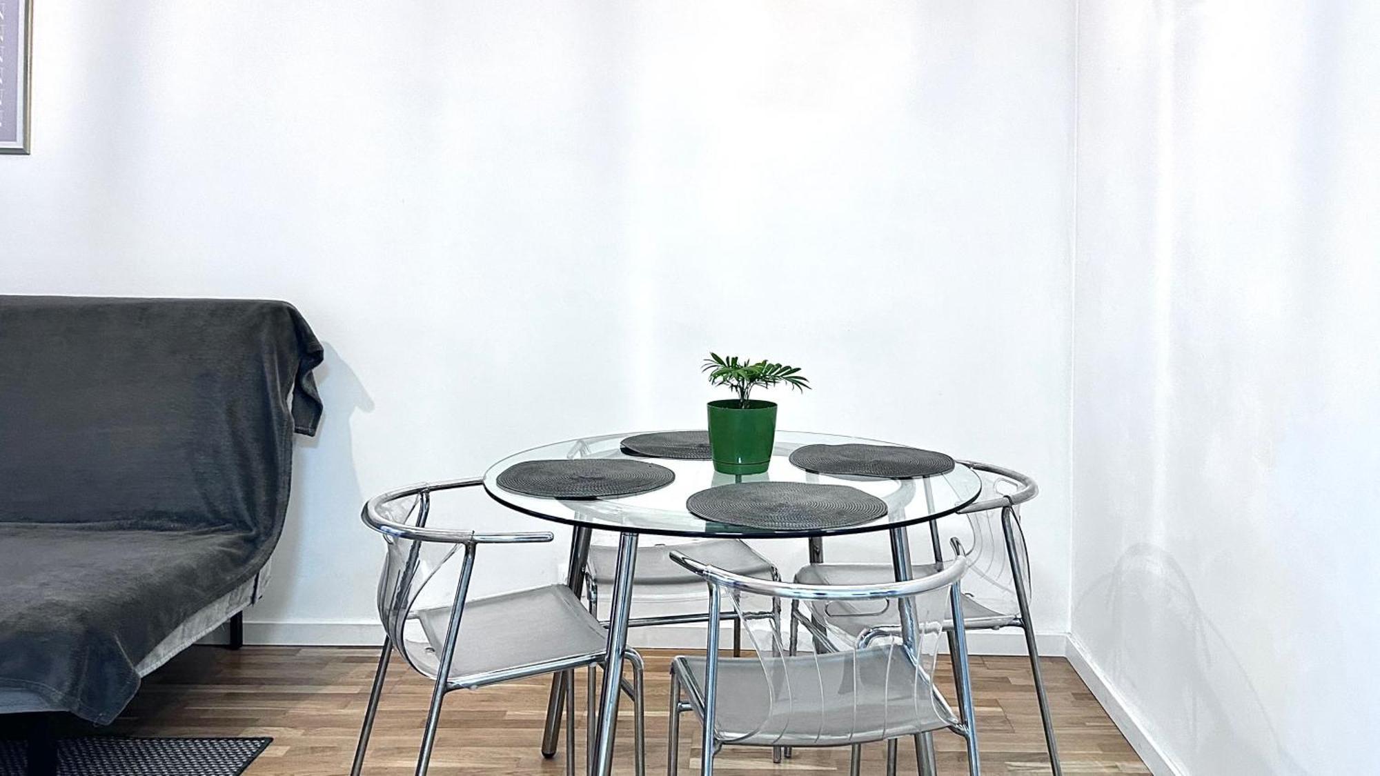 Butas D&a Solec Warsaw